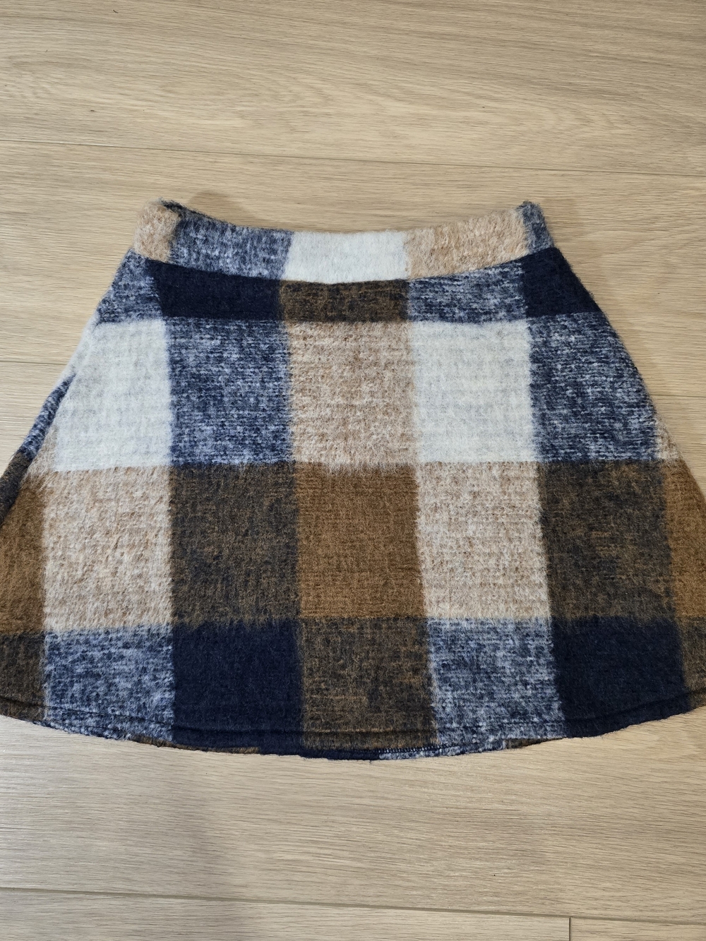 NWT Zara Plaid Brushed Mini Skirt Size S – Coozy Autumn Checkered Skirt